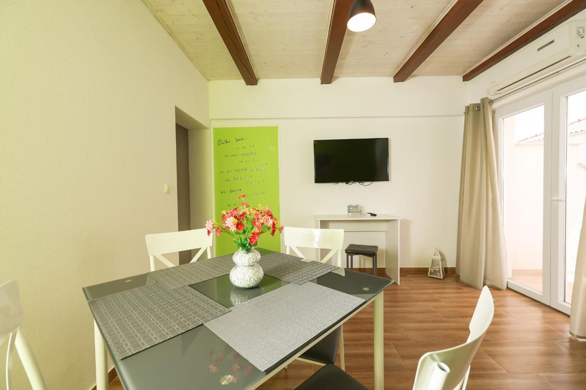 Apartments Feliks Ljubac  Room photo