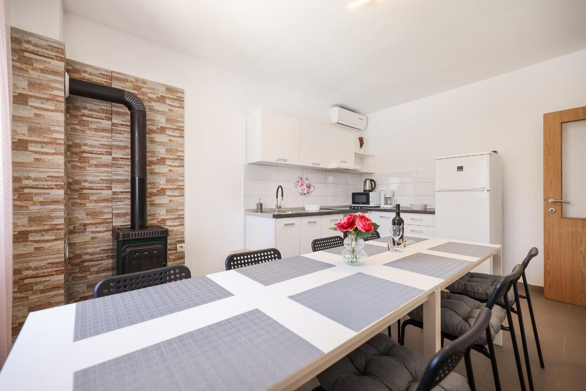 Apartments Feliks Ljubac  Room photo